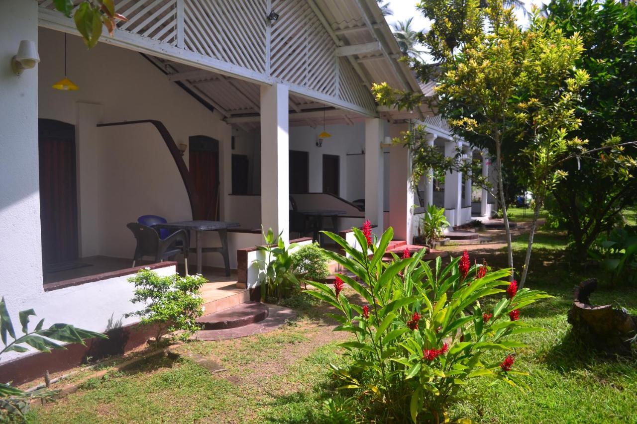 Sonri Villa Sea View Unawatuna Luaran gambar